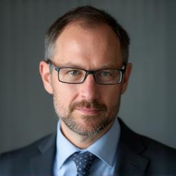 Markus Holz Headshot